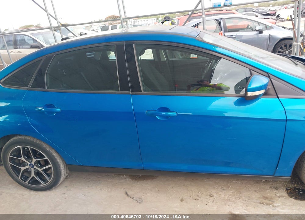 2017 FORD FOCUS SEL VIN: 1FADP3H26HL244482