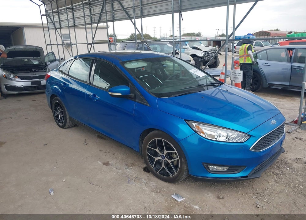2017 FORD FOCUS SEL VIN: 1FADP3H26HL244482