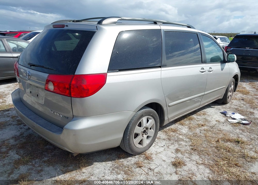 2007 TOYOTA SIENNA XLE VIN: 5TDZK22CX7S025032
