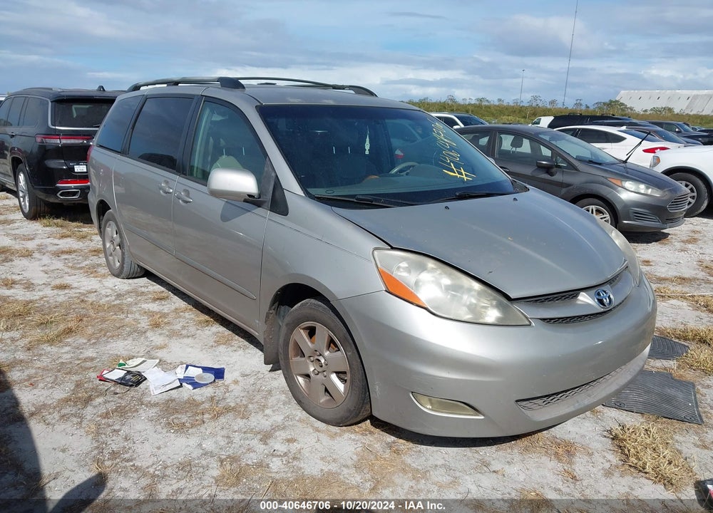 2007 TOYOTA SIENNA XLE VIN: 5TDZK22CX7S025032