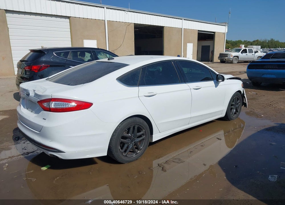 2015 FORD FUSION SE VIN: 3FA6P0H7XFR152860