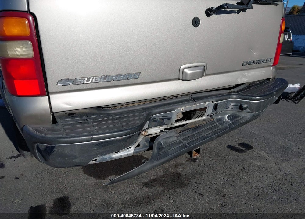 2005 CHEVROLET SUBURBAN 1500 LT VIN: 1GNFK16Z65J173210