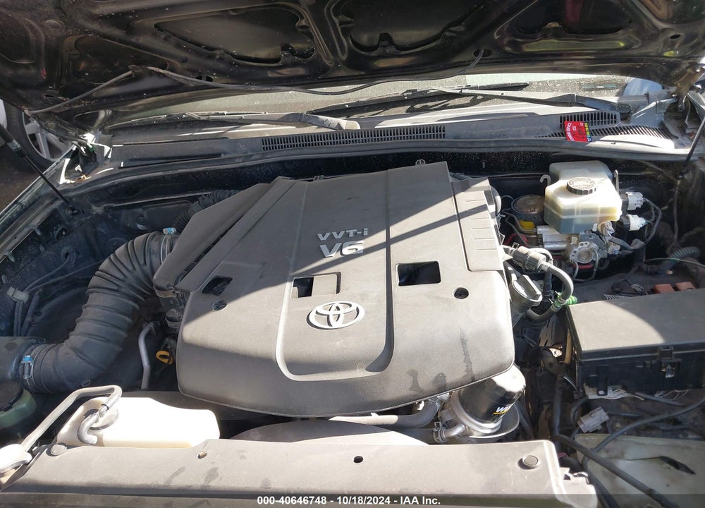2004 TOYOTA 4RUNNER SR5 V6 VIN: JTEZU14RX40043370