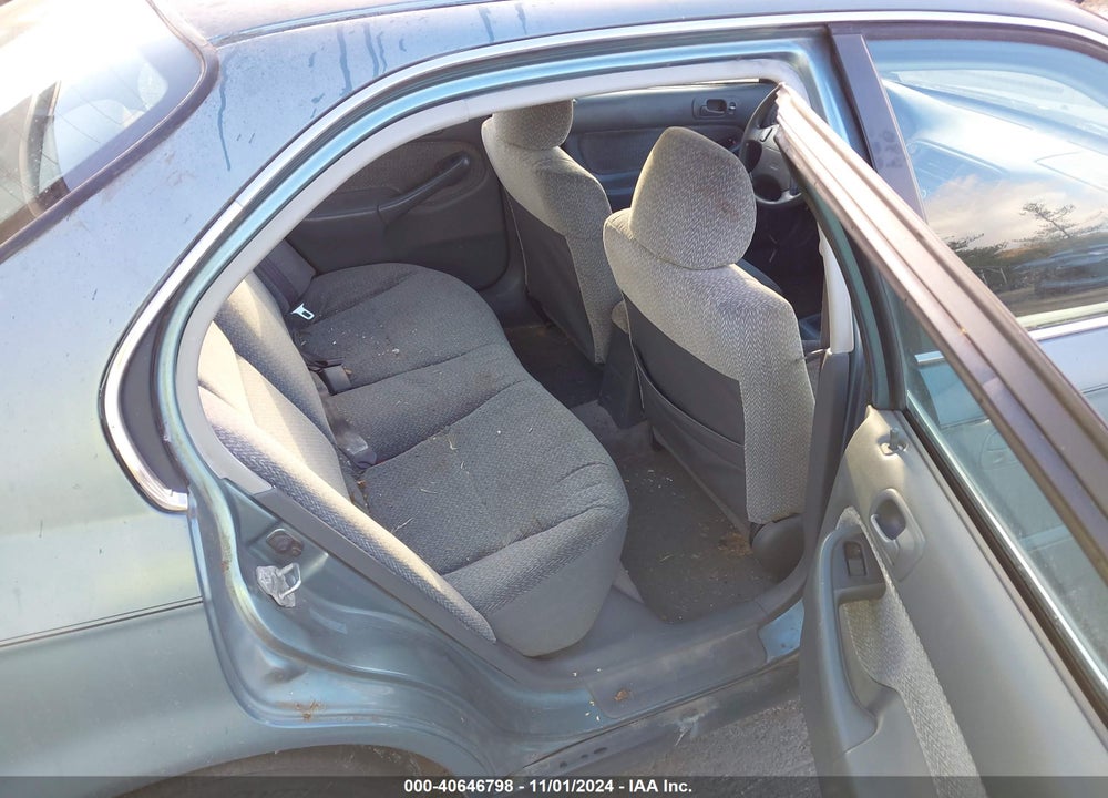 2000 HONDA CIVIC EX VIN: 1HGEJ8647YL018518