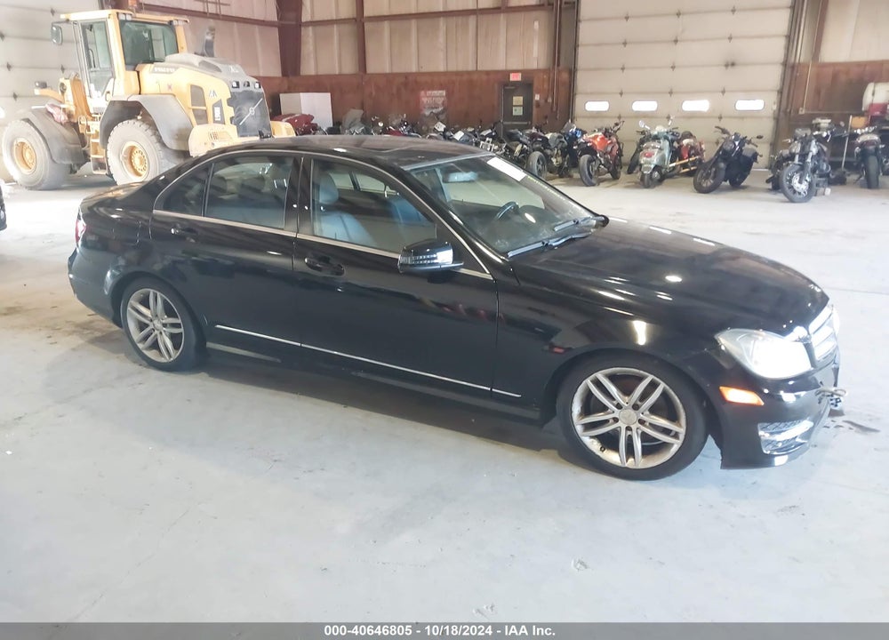 2012 MERCEDES-BENZ C 300 LUXURY 4MATIC/SPORT 4MATIC VIN: WDDGF8BB3CR201729