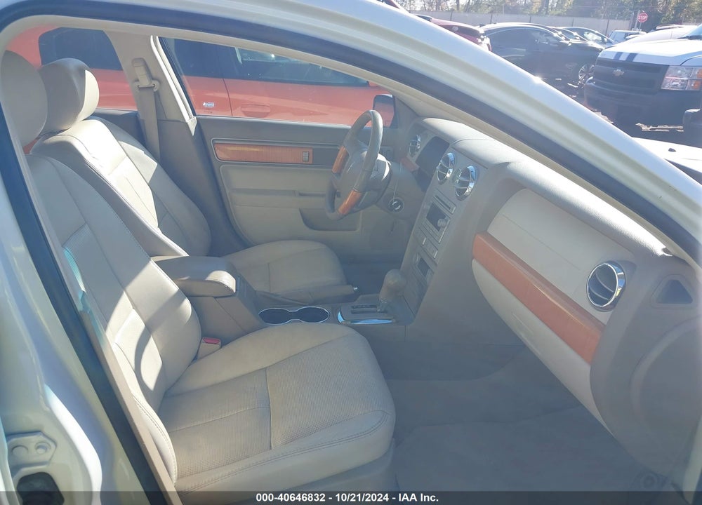 2008 LINCOLN MKZ VIN: 3LNHM26T78R652092