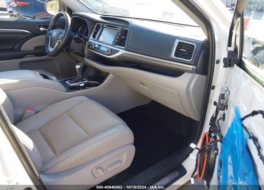 2019 TOYOTA HIGHLANDER LIMITED/PLATINUM VIN: 5TDDZRFH1KS706838