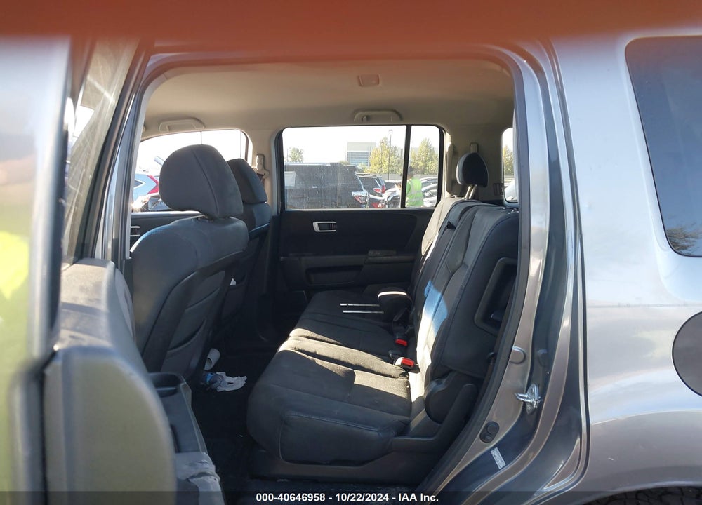 2009 HONDA PILOT LX VIN: 5FNYF38239B021979