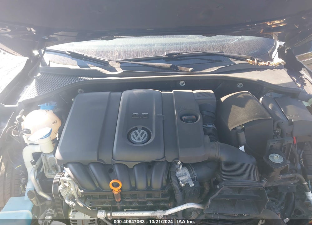 2013 VOLKSWAGEN PASSAT 2.5L S VIN: 1VWAP7A34DC041122