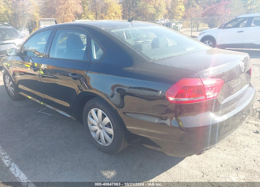 2013 VOLKSWAGEN PASSAT 2.5L S VIN: 1VWAP7A34DC041122
