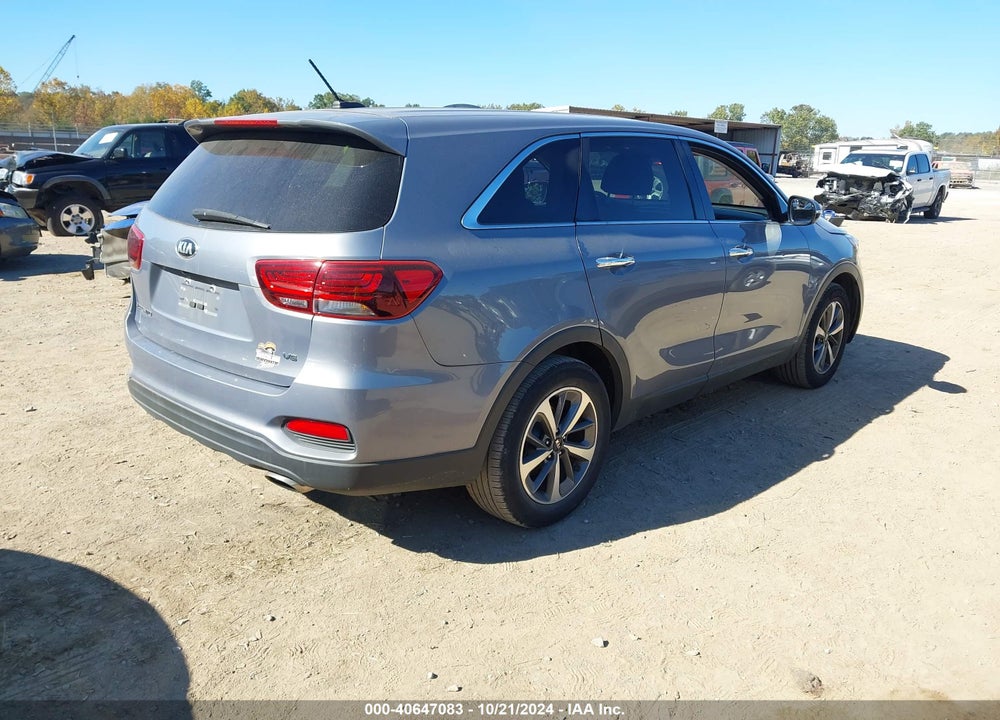 2020 KIA SORENTO 3.3L LX VIN: 5XYPG4A54LG679930
