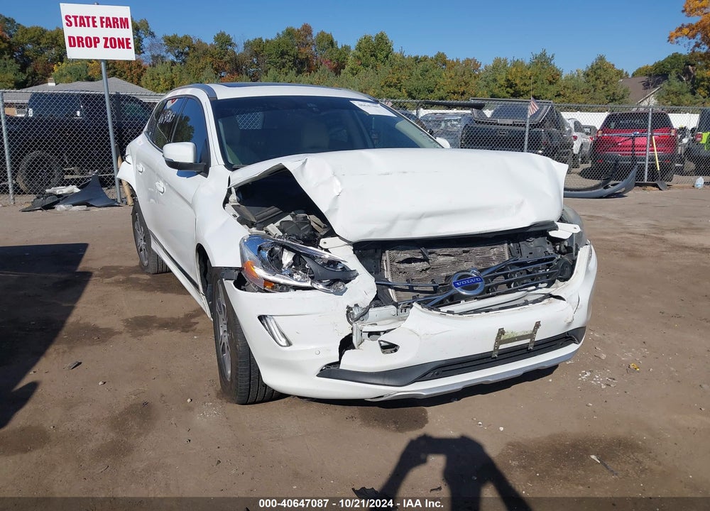 2014 VOLVO XC60 T6 R-DESIGN PREMIER PLUS VIN: YV4902DZ5E2512759