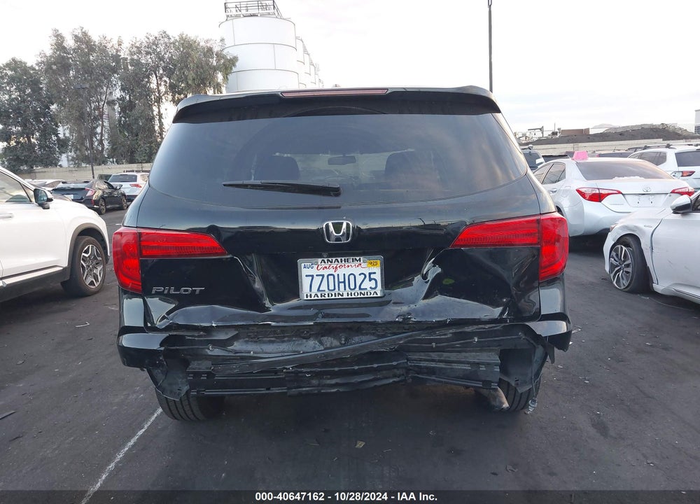 2017 HONDA PILOT EX-L VIN: 5FNYF5H59HB030562