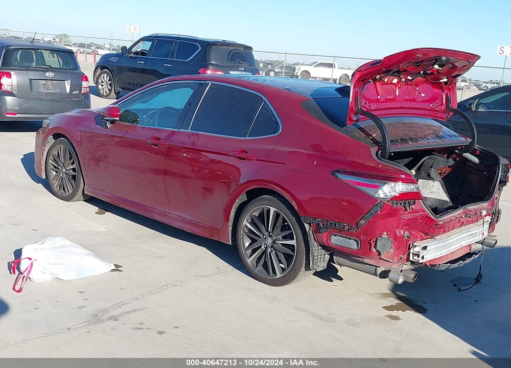 2018 TOYOTA CAMRY VIN: 4T1BZ1HK2JU502265