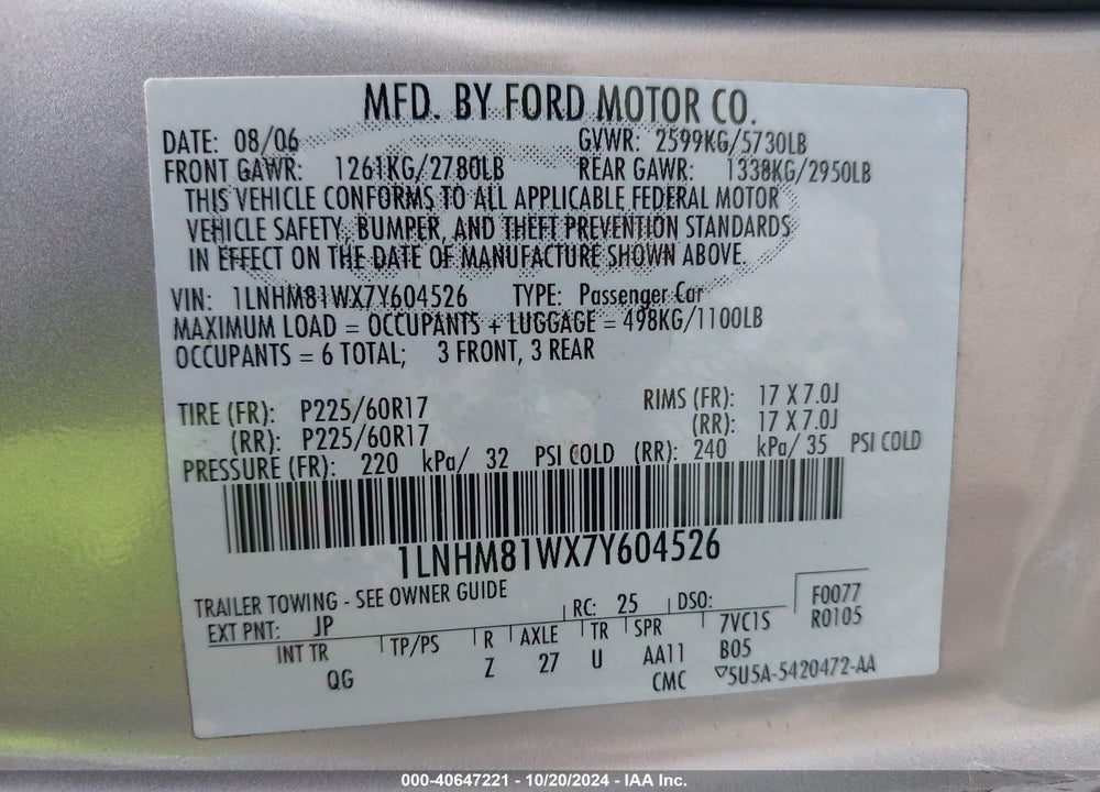 2007 LINCOLN TOWN CAR SIGNATURE VIN: 1LNHM81WX7Y604526