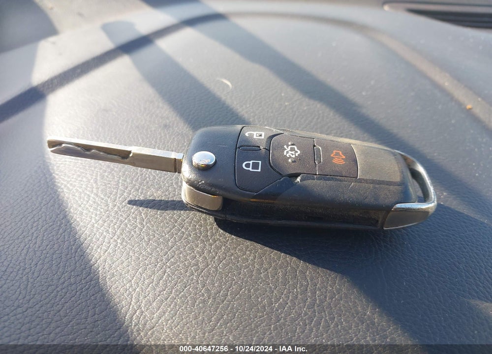 2015 FORD FUSION SE VIN: 1FA6P0H7XF5119232
