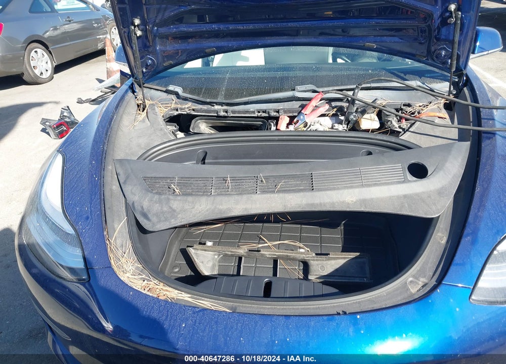 2020 TESLA MODEL 3 STANDARD RANGE PLUS REAR-WHEEL DRIVE/STANDARD RANGE REAR-WHEEL DRIVE VIN: 5YJ3E1EAXLF615151