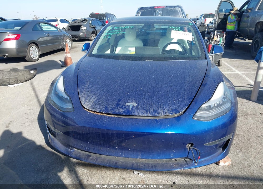 2020 TESLA MODEL 3 STANDARD RANGE PLUS REAR-WHEEL DRIVE/STANDARD RANGE REAR-WHEEL DRIVE VIN: 5YJ3E1EAXLF615151