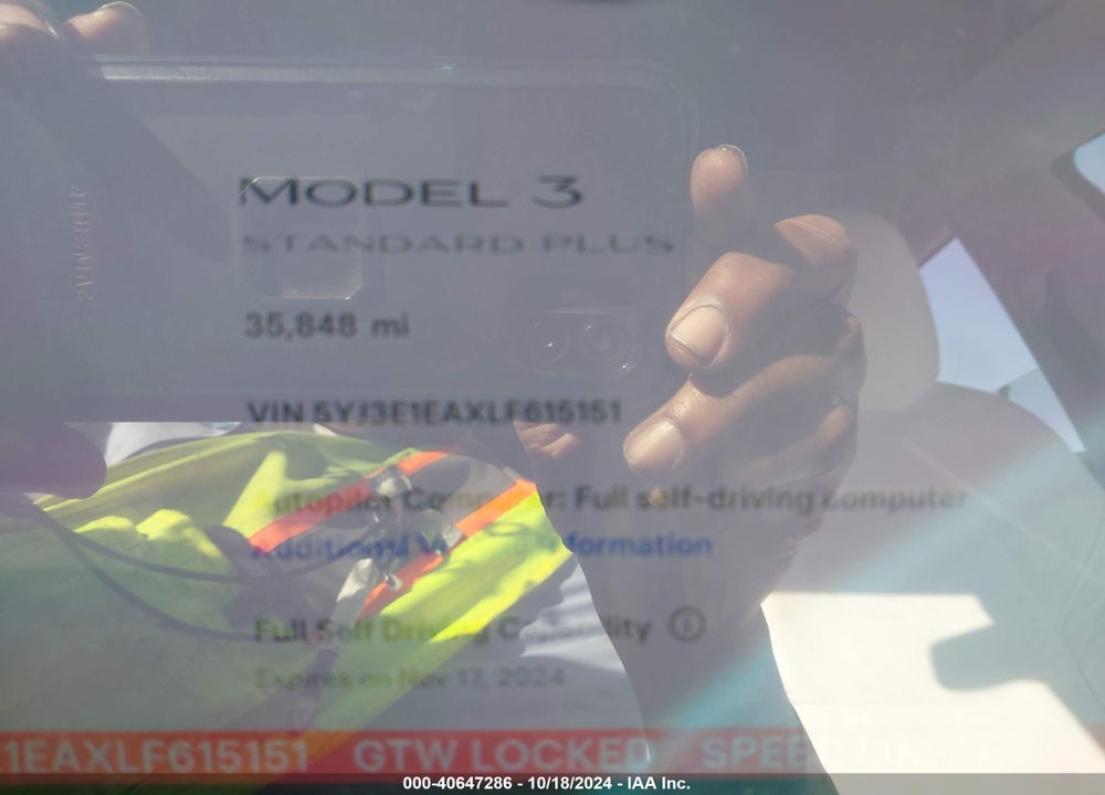 2020 TESLA MODEL 3 STANDARD RANGE PLUS REAR-WHEEL DRIVE/STANDARD RANGE REAR-WHEEL DRIVE VIN: 5YJ3E1EAXLF615151