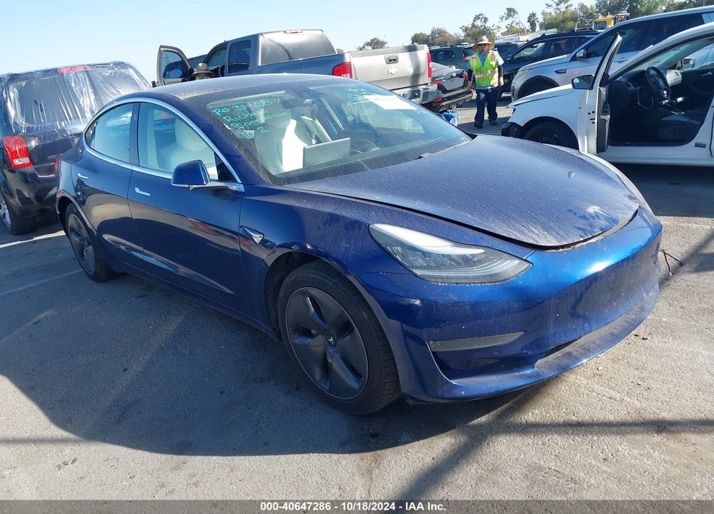 2020 TESLA MODEL 3 STANDARD RANGE PLUS REAR-WHEEL DRIVE/STANDARD RANGE REAR-WHEEL DRIVE VIN: 5YJ3E1EAXLF615151