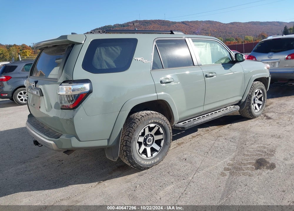 2022 TOYOTA 4RUNNER TRD OFF ROAD PREMIUM VIN: JTERU5JR4N6030124