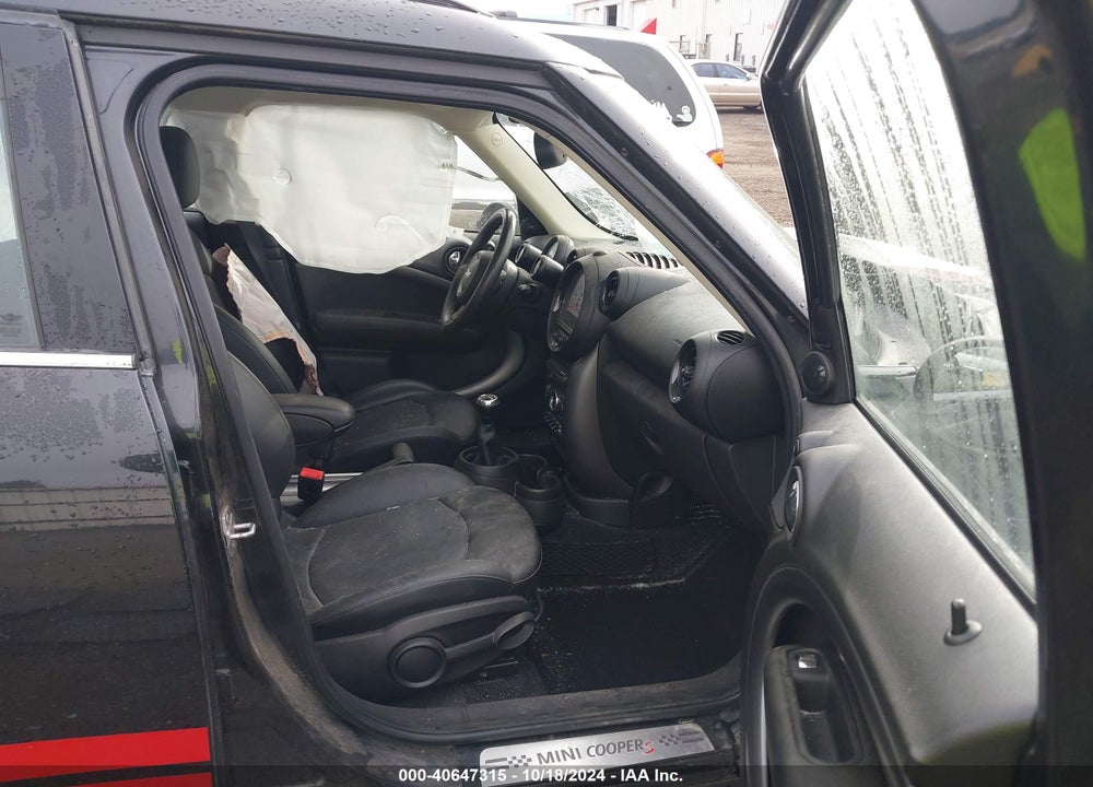 2013 MINI COUNTRYMAN COOPER S VIN: WMWZC5C56DWM15018