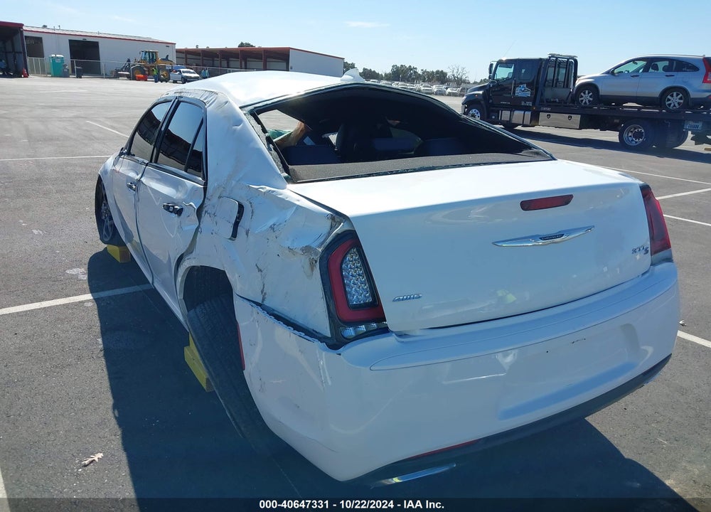 2018 CHRYSLER 300 300S AWD VIN: 2C3CCAGG1JH267730
