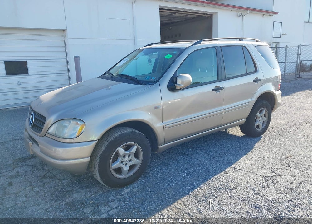 2001 MERCEDES-BENZ ML 320 VIN: 4JGAB54E51A257227