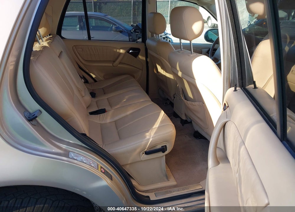 2001 MERCEDES-BENZ ML 320 VIN: 4JGAB54E51A257227