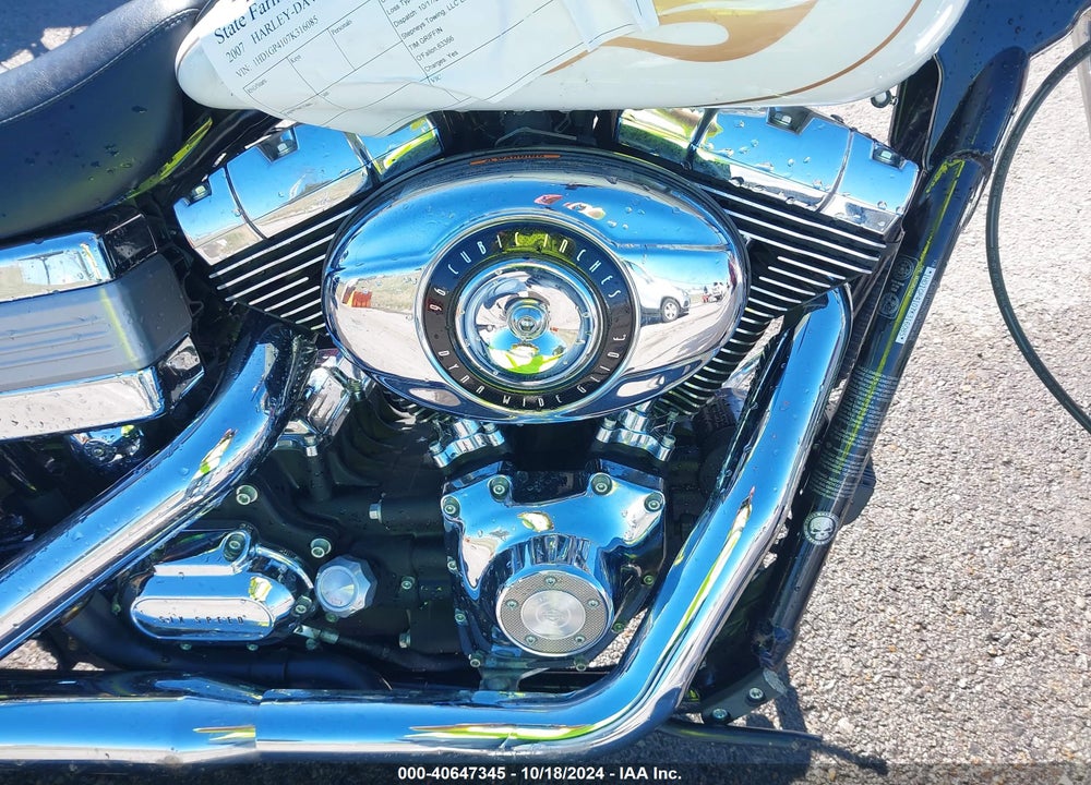 2007 HARLEY-DAVIDSON FXDWG VIN: 1HD1GP4107K316085