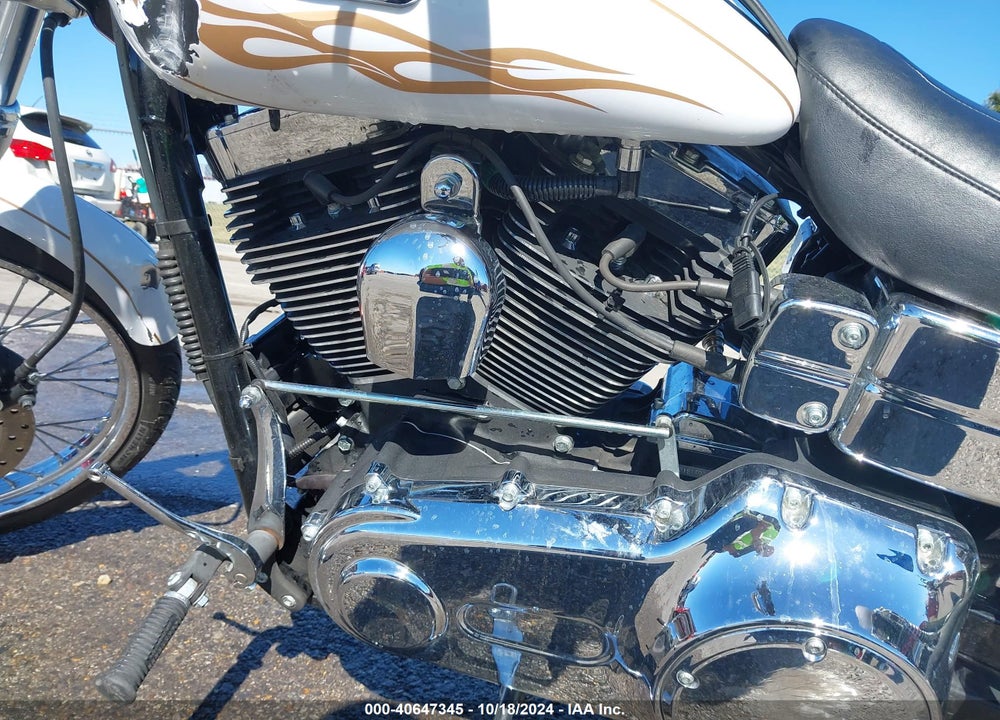 2007 HARLEY-DAVIDSON FXDWG VIN: 1HD1GP4107K316085