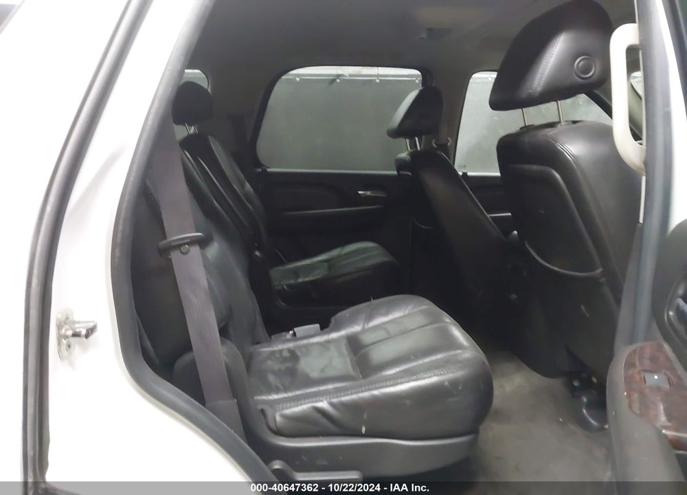 2007 GMC YUKON DENALI VIN: 1GKFK63867J264244