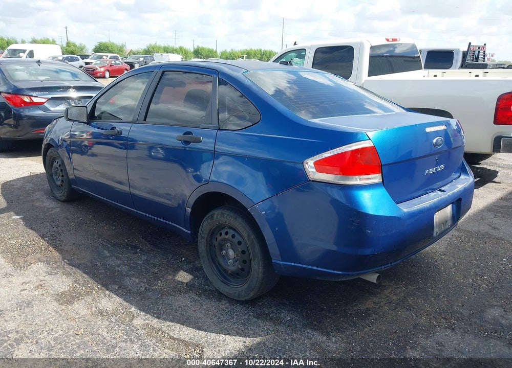 2008 FORD FOCUS S VIN: 1FAHP34N98W196198