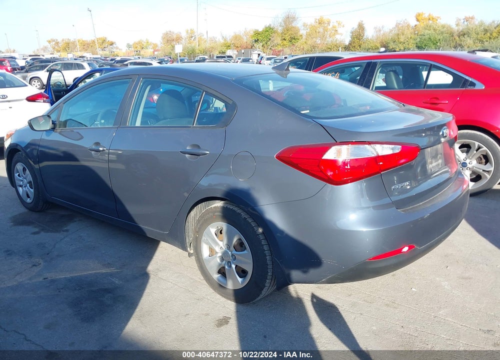 2016 KIA FORTE LX VIN: KNAFK4A61G5615570