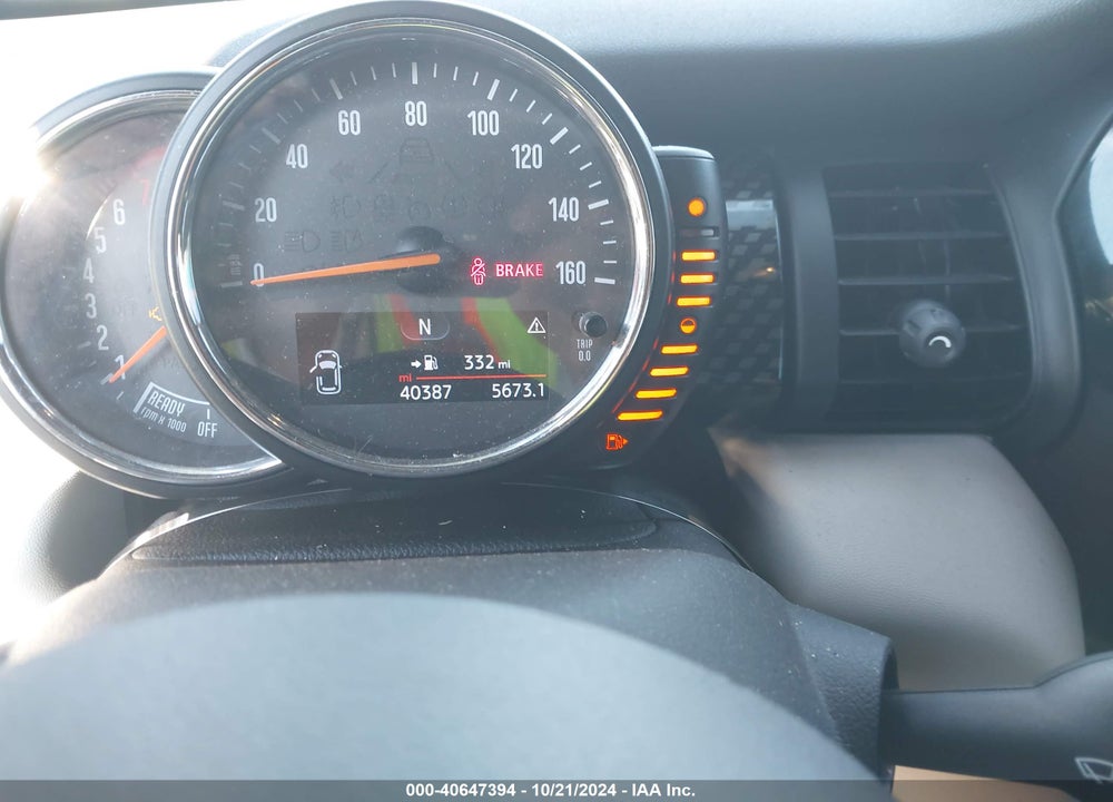2015 MINI HARDTOP COOPER S VIN: WMWXP7C52F2A59476
