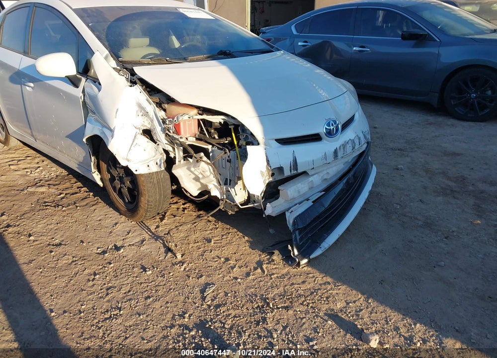 2012 TOYOTA PRIUS TWO VIN: JTDKN3DU2C5452788