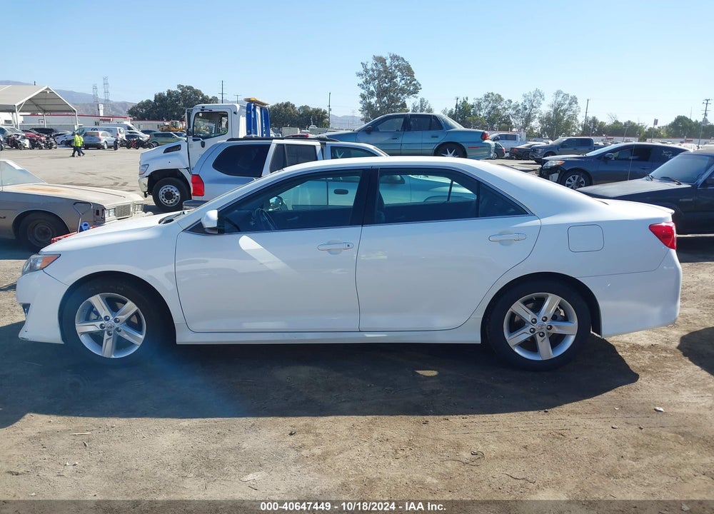 2014 TOYOTA CAMRY SE VIN: 4T1BF1FK6EU774724