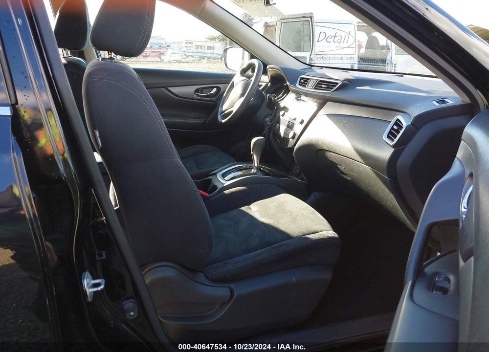 2016 NISSAN ROGUE S VIN: JN8AT2MV9GW131811