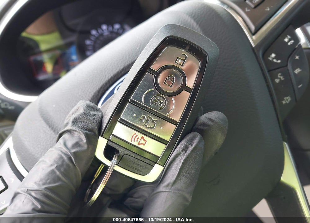 2019 FORD EDGE TITANIUM VIN: 2FMPK4K90KBB32300