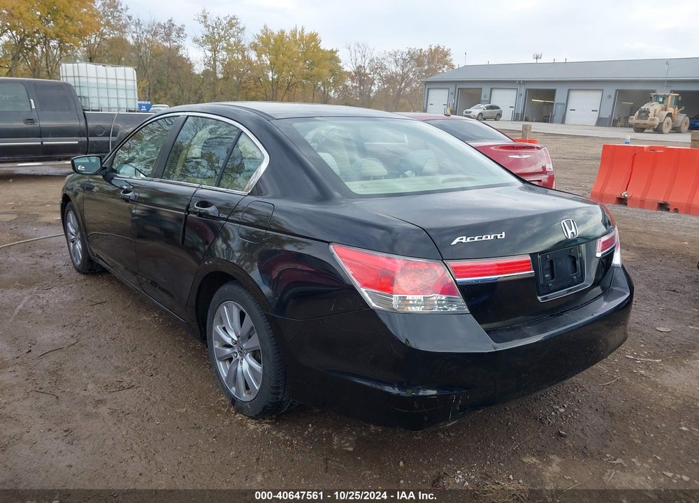 2011 HONDA ACCORD 2.4 EX VIN: 1HGCP2F78BA089856
