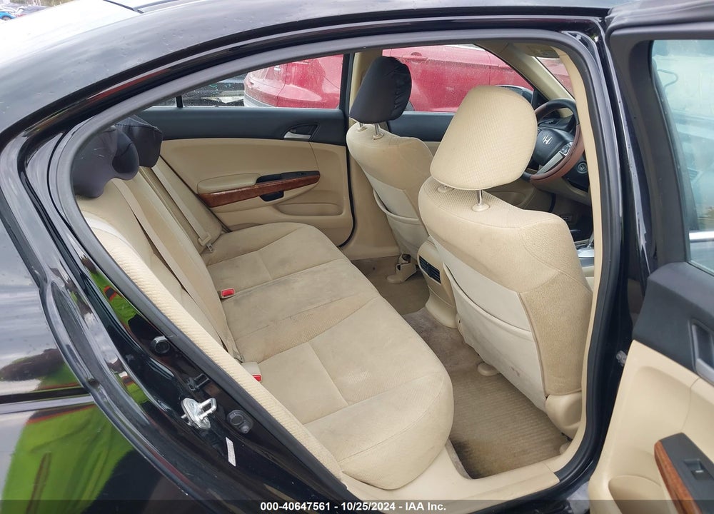 2011 HONDA ACCORD 2.4 EX VIN: 1HGCP2F78BA089856