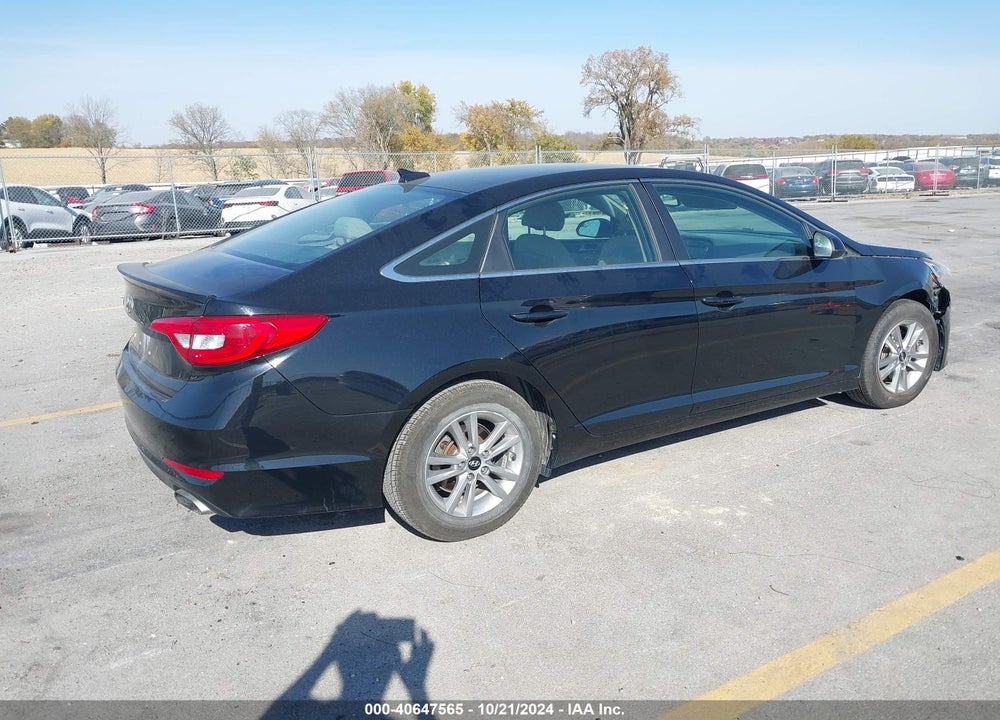 2016 HYUNDAI SONATA SE VIN: 5NPE24AF4GH276995