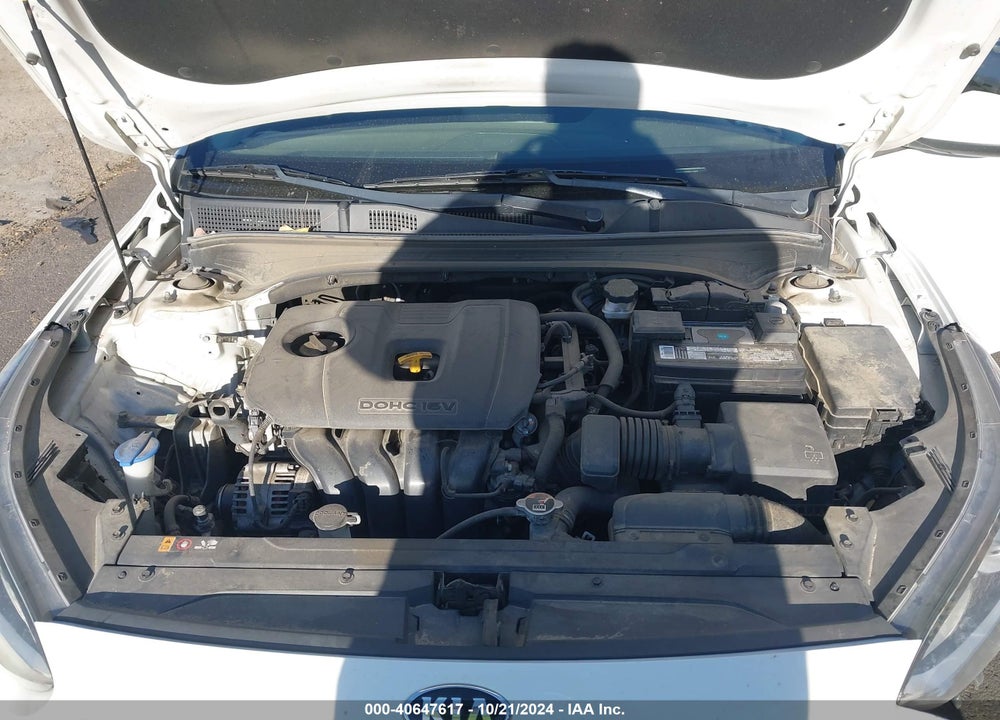 2019 KIA FORTE LXS VIN: 3KPF24AD9KE121097