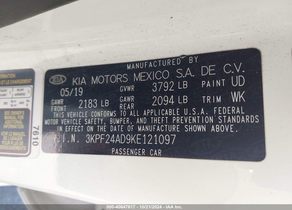 2019 KIA FORTE LXS VIN: 3KPF24AD9KE121097