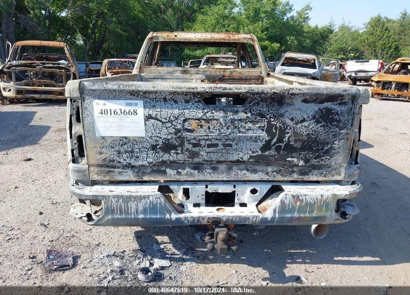 2023 GMC SIERRA 3500HD 4WD  LONG BED PRO VIN: 1GT49SEY3PF190563