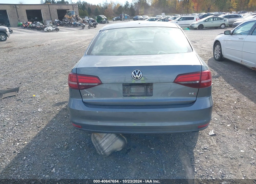 2017 VOLKSWAGEN JETTA 1.4T S VIN: 3VW2B7AJ8HM260655