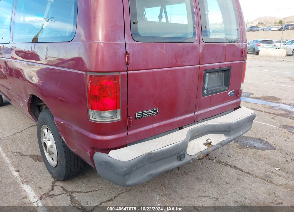 2003 FORD E-350 SUPER DUTY CHATEAU/XL/XLT VIN: 1FBNE31L83HB52037