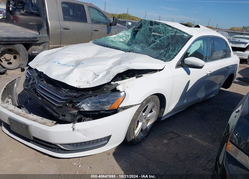 2013 VOLKSWAGEN PASSAT VIN: 1VWBH7A33DC113493