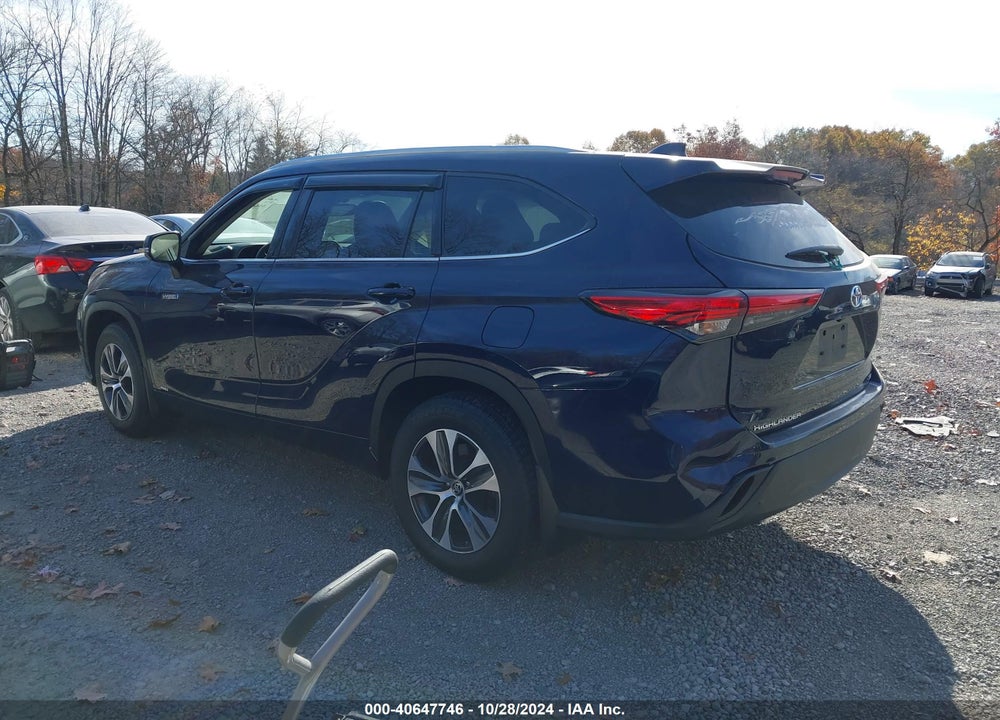 2021 TOYOTA HIGHLANDER HYBRID XLE VIN: 5TDGBRCH5MS048675
