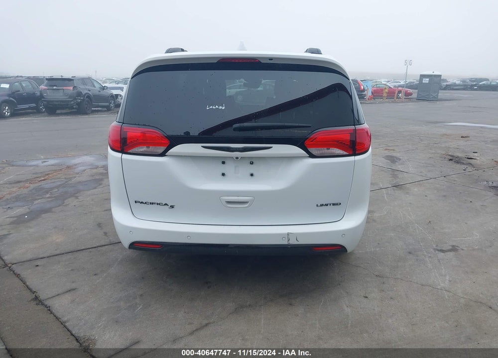 2018 CHRYSLER PACIFICA LIMITED VIN: 2C4RC1GG6JR358170